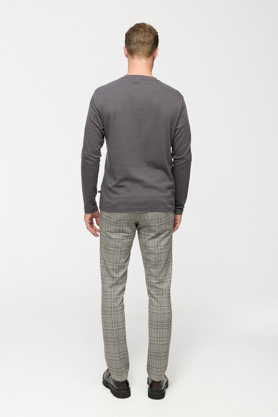 T-Shirt DiOwen 213-390 | Charcoal