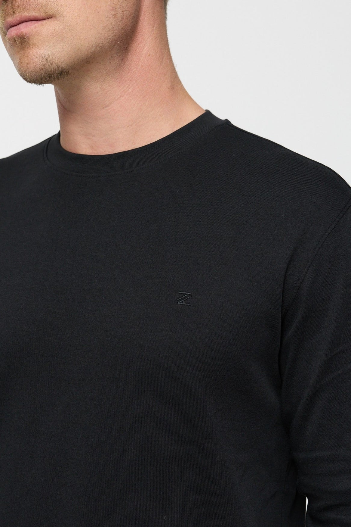 T-Shirt DiOwen 213-905 | Black