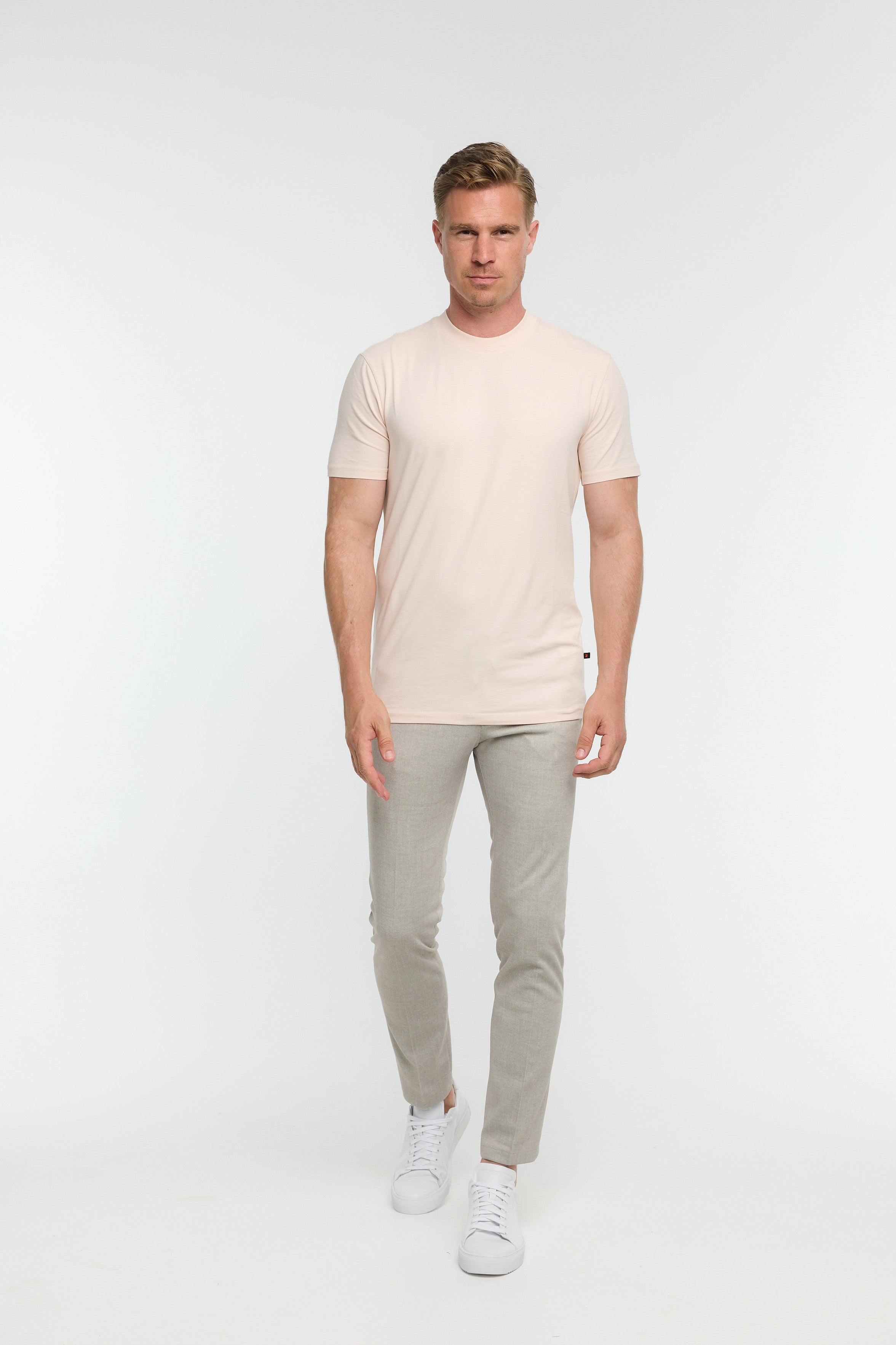 Herren T-Shirt DiFlo in Apricot, Rückansicht
