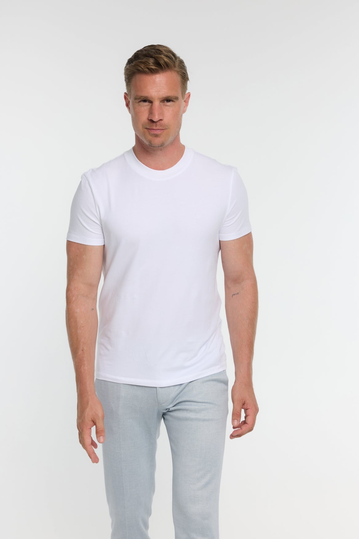 Herren T-Shirt DiFlo in White, Vorderansicht