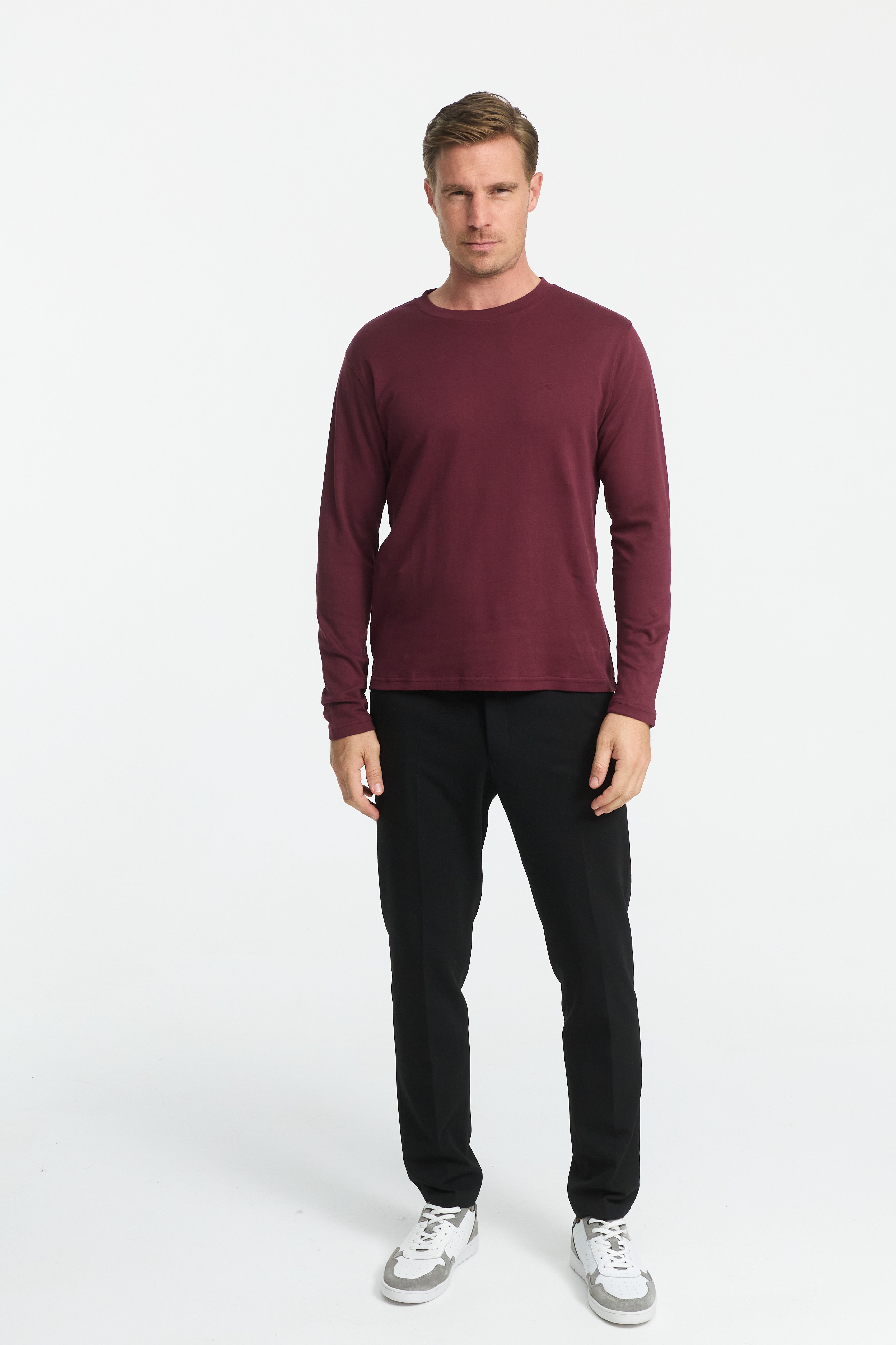 T-Shirt DiOwen 213-580 Dark Red