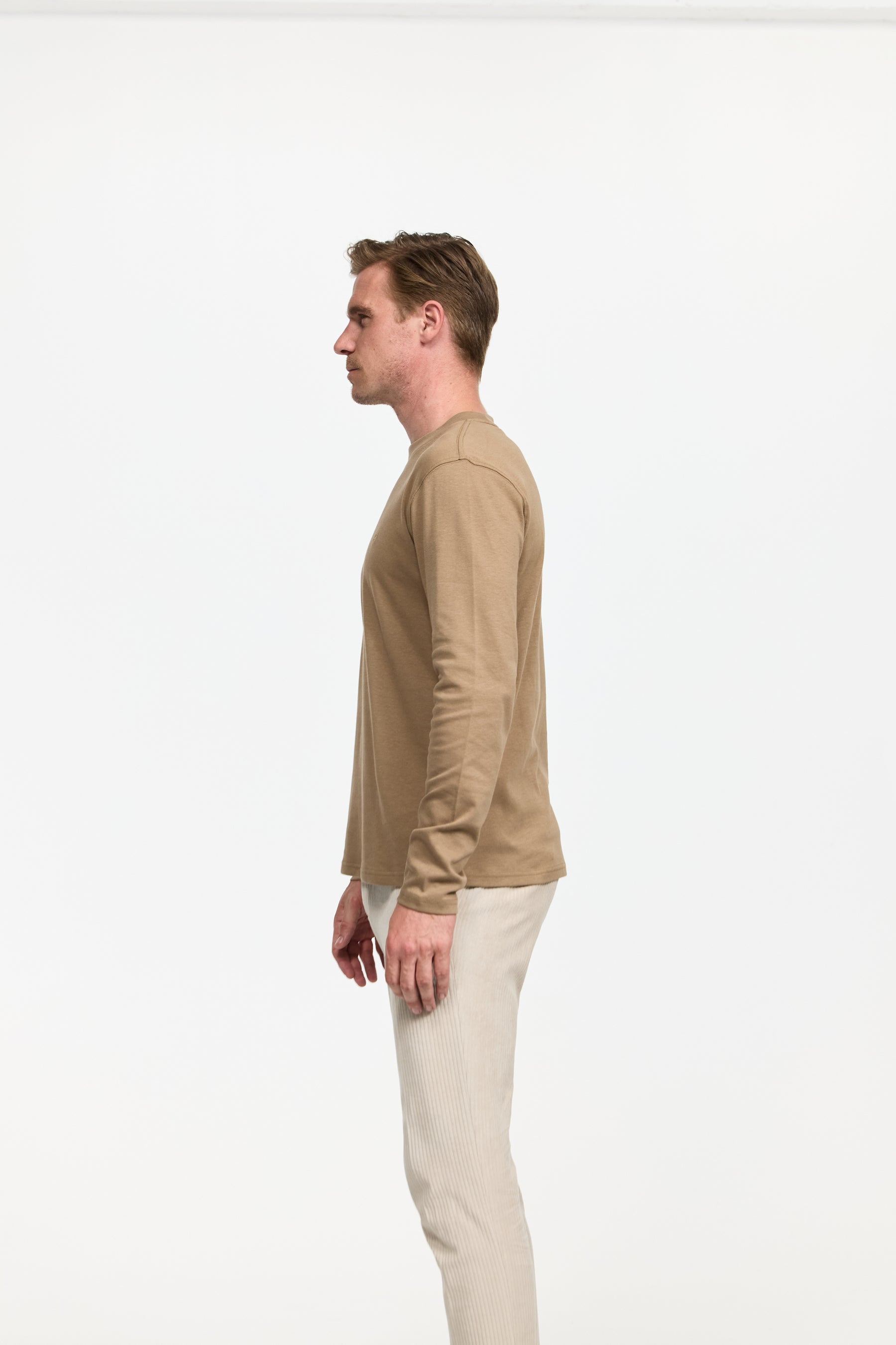 T-shirt met lange mouwen DiOwen 213-770 Taupe 