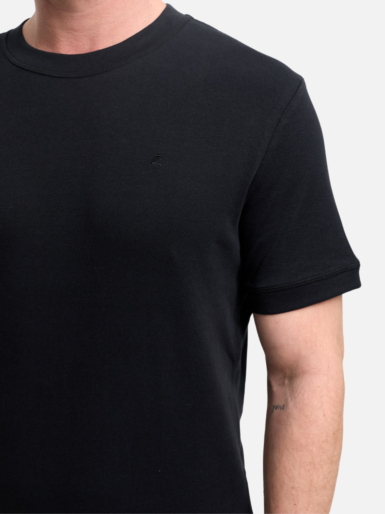 218-900 DiRalph 218-900 | Black